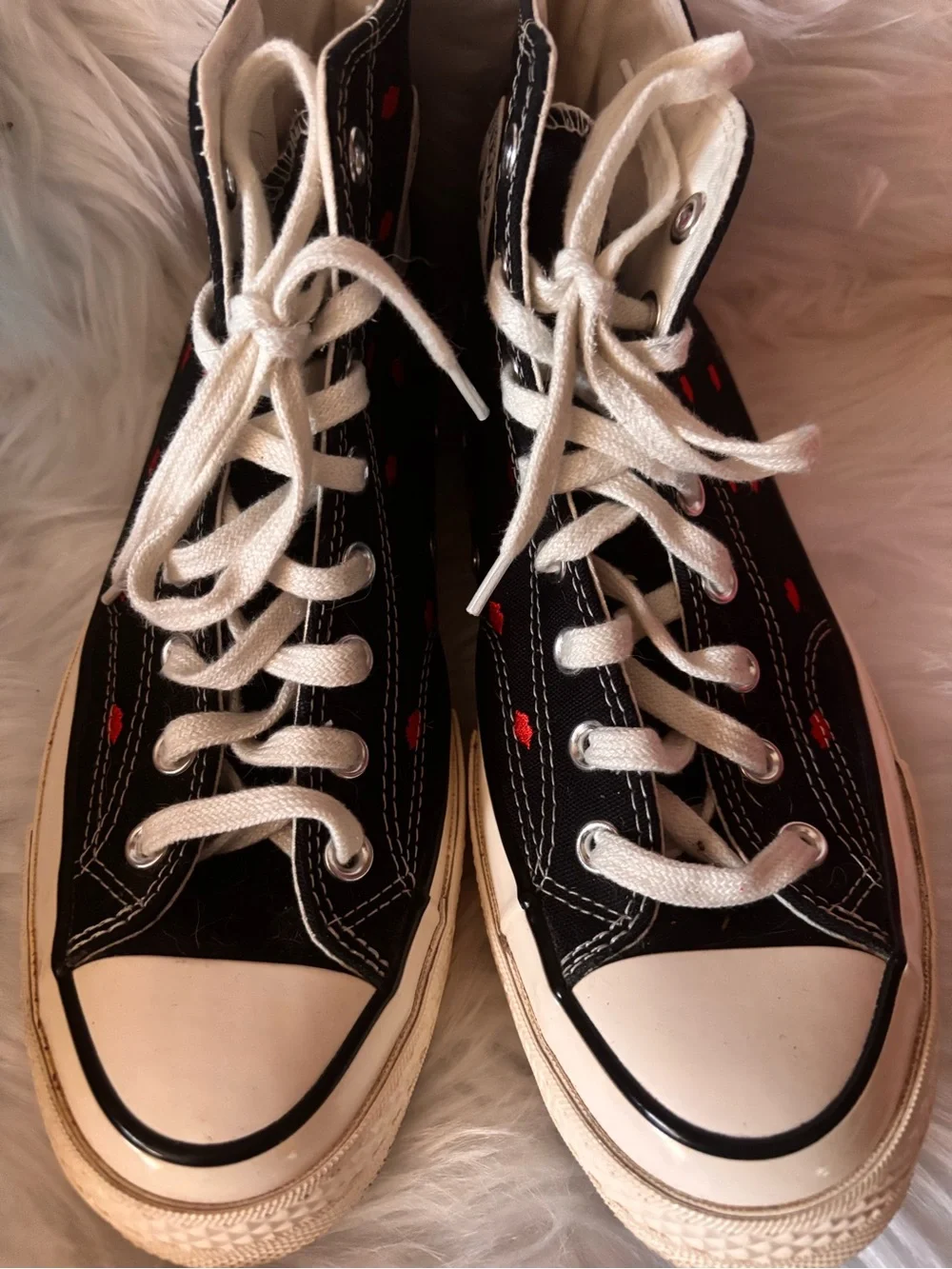 Converse Lips Pattern Women’s Hightops
